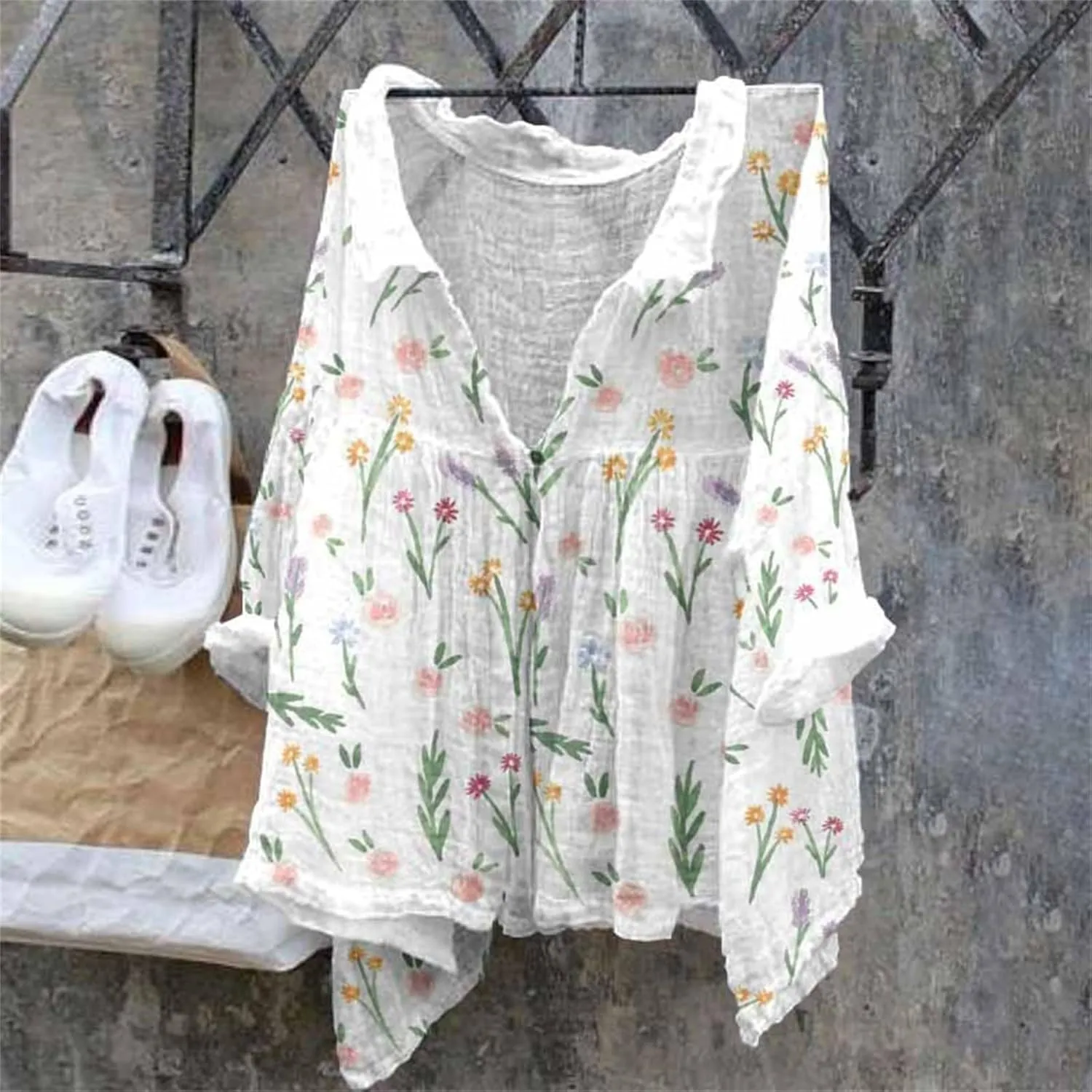 Boho Blouses for Women Plus Size Linen 3/4 Sleeve Button Up V-Neck Boxy Tops Summer Loose Casual Vacation Beach Shirts Tops