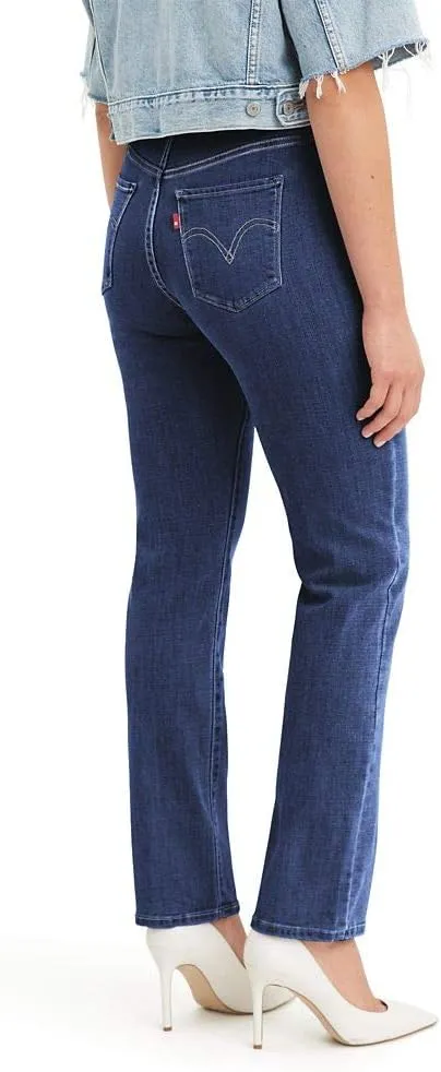 Levi's Women's Classic Straight Jeans