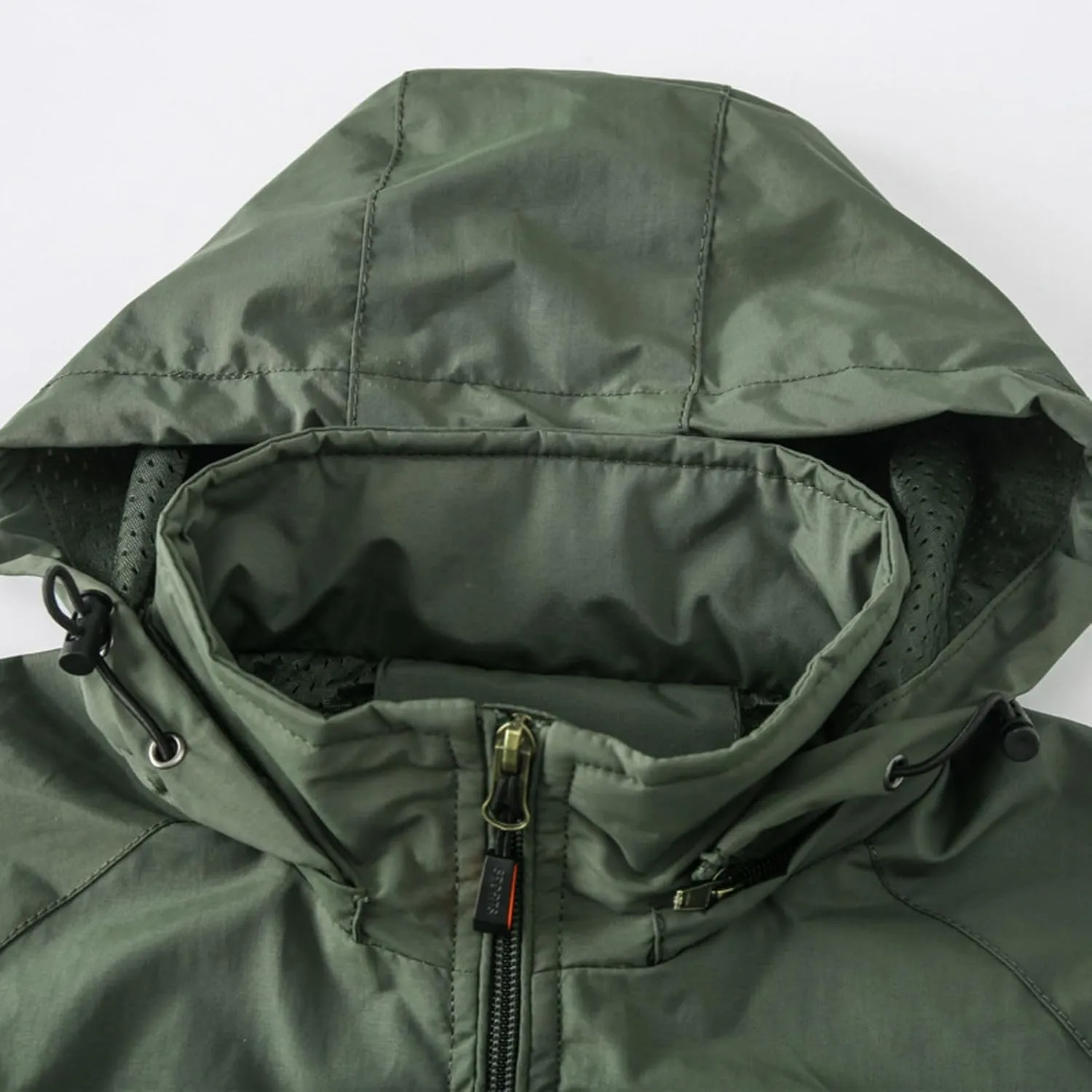 Men's Lightweight Waterproof Rain Shell Jacket Hooded Outdoor Raincoat for Hiking Windbreake Jacket with Zipper Pockets